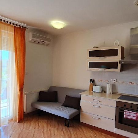 Bazsi Golden Beach Apartman Siofok Ngoại thất bức ảnh