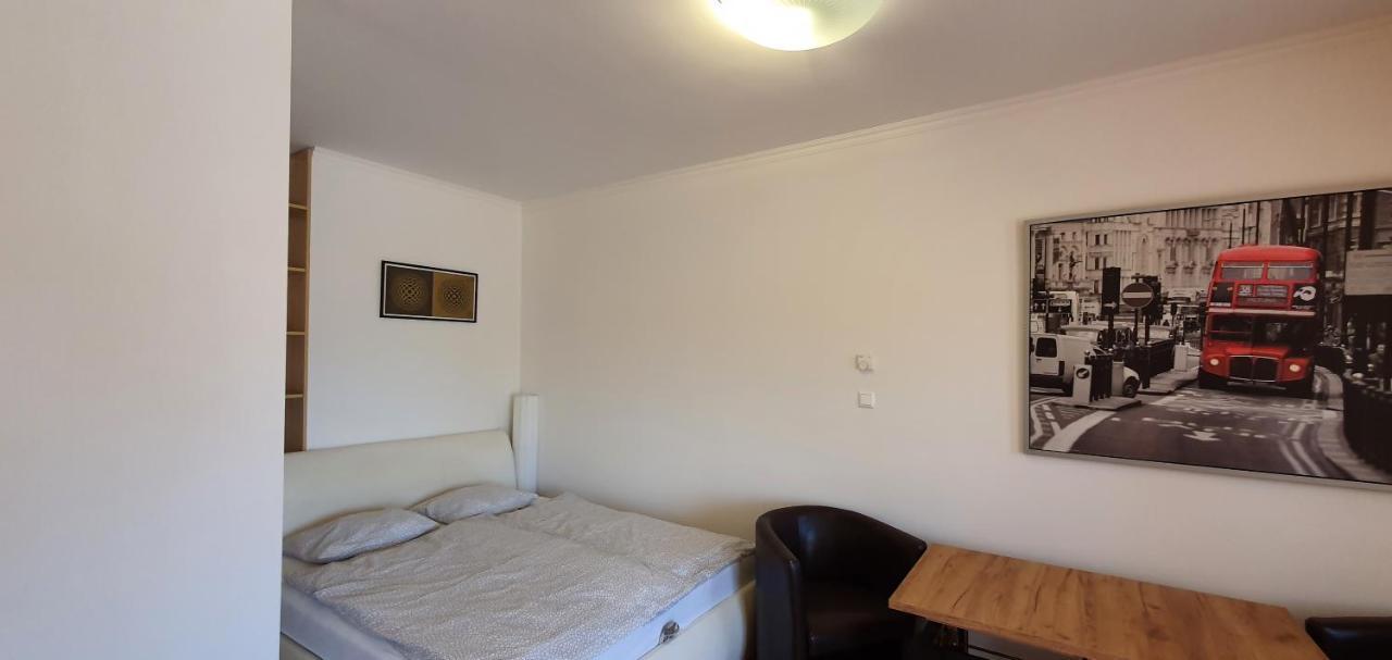 Bazsi Golden Beach Apartman Siofok Ngoại thất bức ảnh